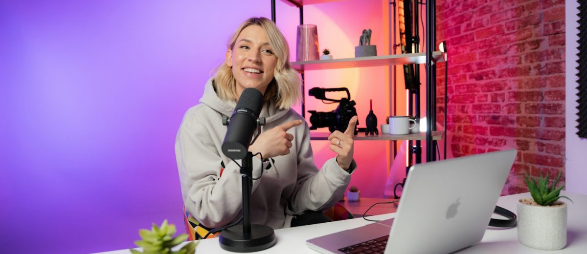 Writing a creative brief for an AI video ad