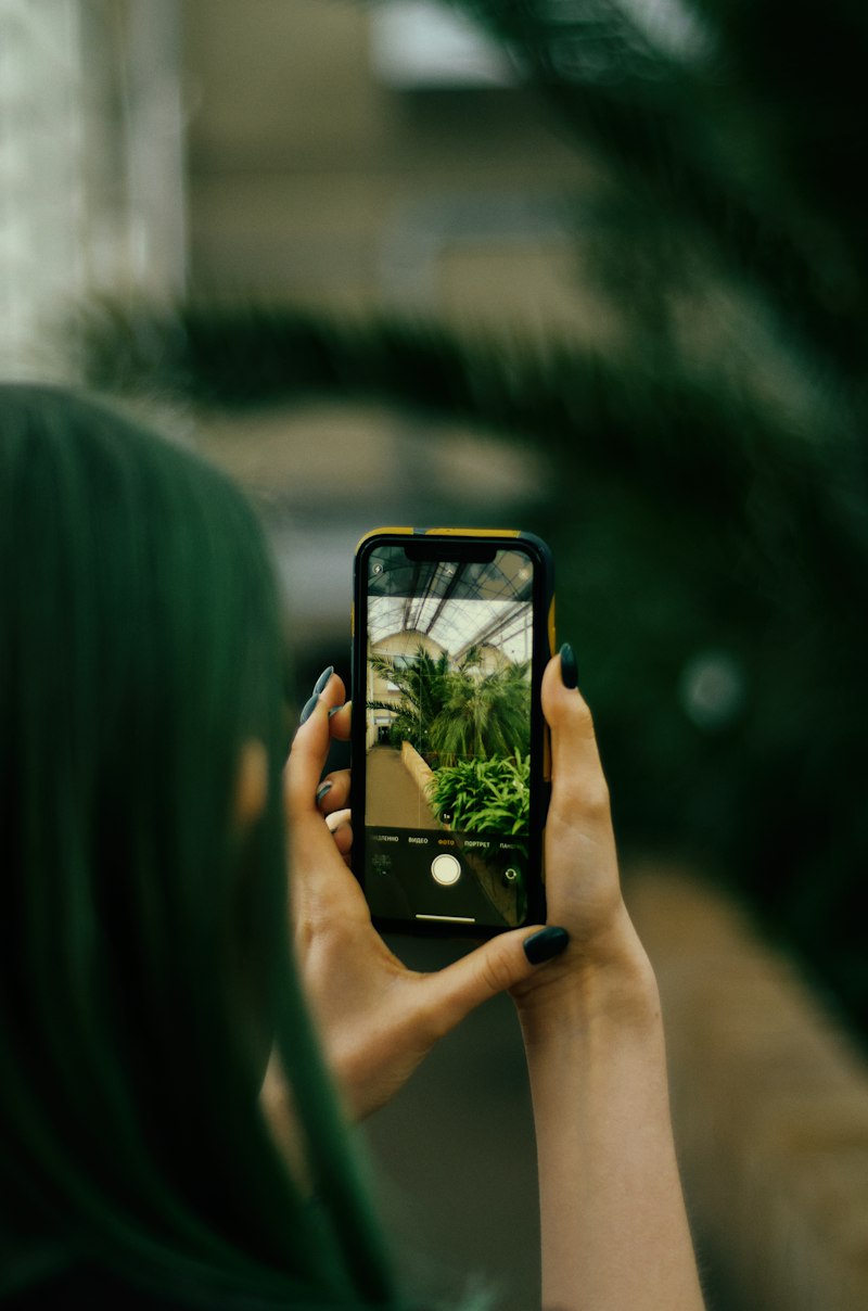 Phone video for social ads