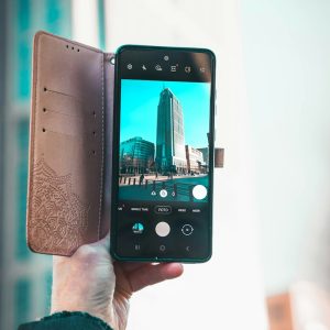 Vertical social video on a phone